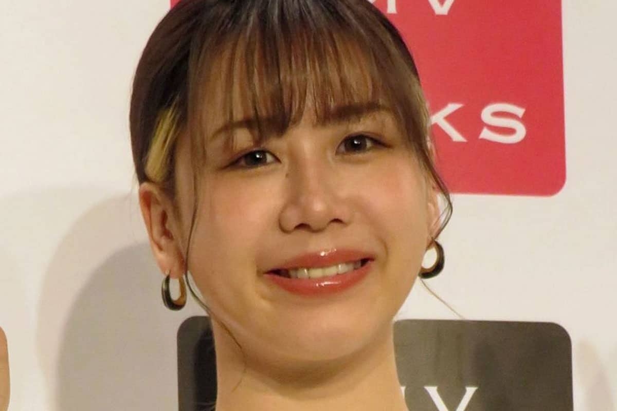 大家志津香「子ども服売り場でぽっこりお腹」の“意味深”写真に「おめでた」「勘違い」入り乱れるファンの見解 | Smart FLASH/スマフラ[光文社週刊誌]