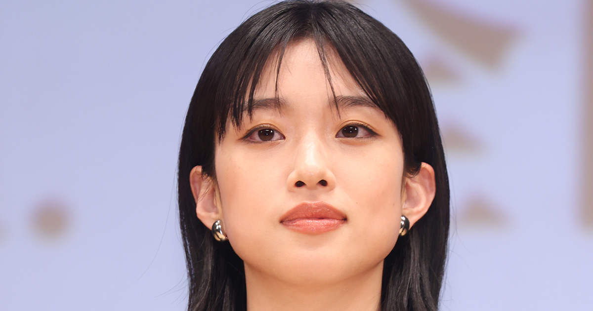 河合優実　クドカン脚本のNetfflixドラマに出演へ！共演実現する「お笑い界のレジェンド」 | 女性自身