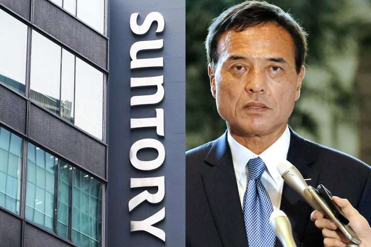 《麻薬取締法違反の疑いでガサ入れ》サントリー新浪剛史会長「知人女性が送ってきた」「適法との認識で購入したサプリ」問題で辞任　“海外出張後にジム”多忙な中で追求していた筋肉（NEWSポストセブン） - Yahoo!ニュース
