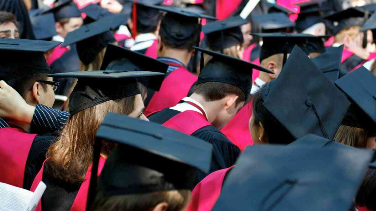 超名門ハーバードMBA卒でも4人に1人が無職…｢若手を育てるよりAIのほうが高コスパ｣時代が迎える帰結 仕事とは単に｢できる人｣が担うものではない (2ページ目) | PRESIDENT Online（プレジデントオンライン）