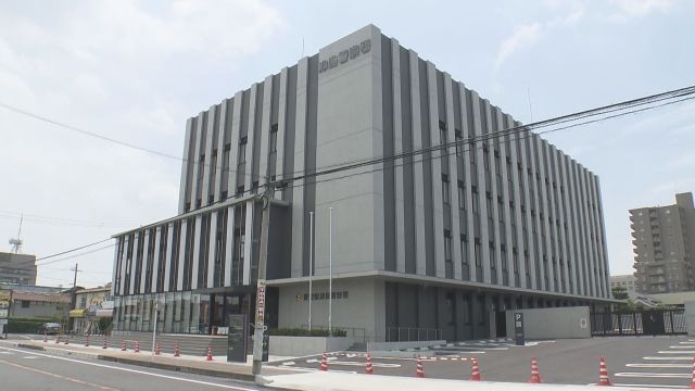 車で信号待ち中に男性がハンマーで殴られる　殴った男は逃走し警察が殺人未遂事件として捜査　愛知・津島市- 名古屋テレビ【メ～テレ】