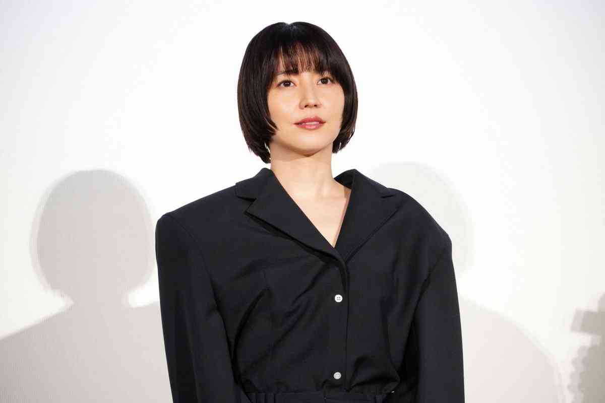 長澤まさみ しっとり和服姿に共演者も感嘆 私物の和服は「祖母が母に買った物を仕立て直して」と明かす