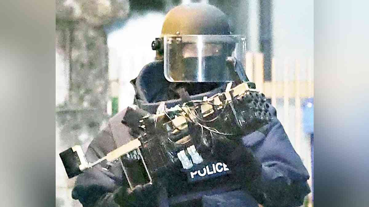 手製銃に異様な執念、まるで「武器工場」の６畳一間…「殺害」目的へ実用性のみ追求か : 読売新聞