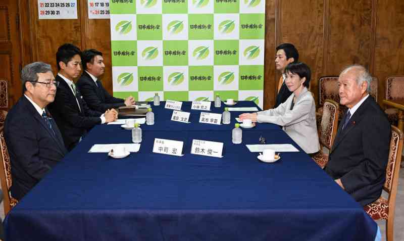 自民と維新、政策協議折り合わず17日に再協議へ　消費税率など（毎日新聞） - Yahoo!ニュース