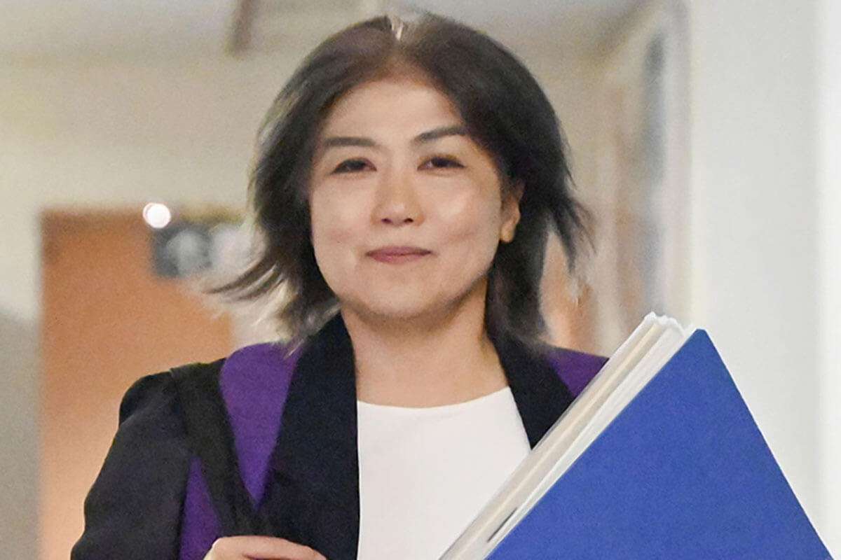 ”きょう失職”田久保伊東市長の冬のボーナス支給は「1日差」で阻止されていた　190万円の節税に貢献した市幹部の「ナイスな機転」 | デイリー新潮