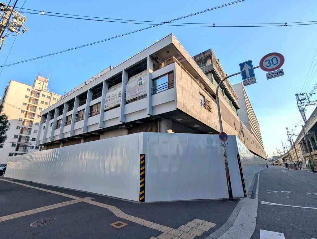 賃料3倍の増額通知　十三駅前、相次ぐ火災も　飲食店主ら募る不安・大阪