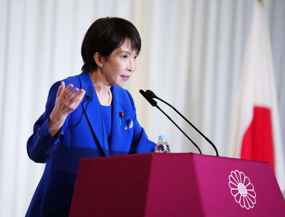 「女性総理だとなめられそう」「政治に性別は関係ない」 令和の高校生に問う《女性初の総理大臣》アリorナシ？→結果が圧倒的だった | オトナンサー