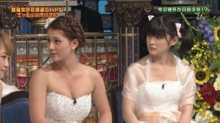 ダレノガレ明美、激変!? 自撮りショットに反響「沢尻エリカかと思った」「若くなってる」