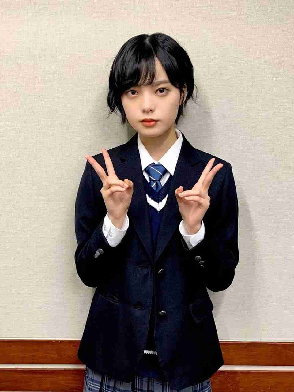 「タトゥーは…」人気絶頂の中脱退から5年〝激変〟平手友梨奈の姿に衝撃「まさかの本人?」「どんなてちでも好き」「めっちゃ可愛い似合ってる」(西スポWEB OTTO!) - Yahoo!ニュース