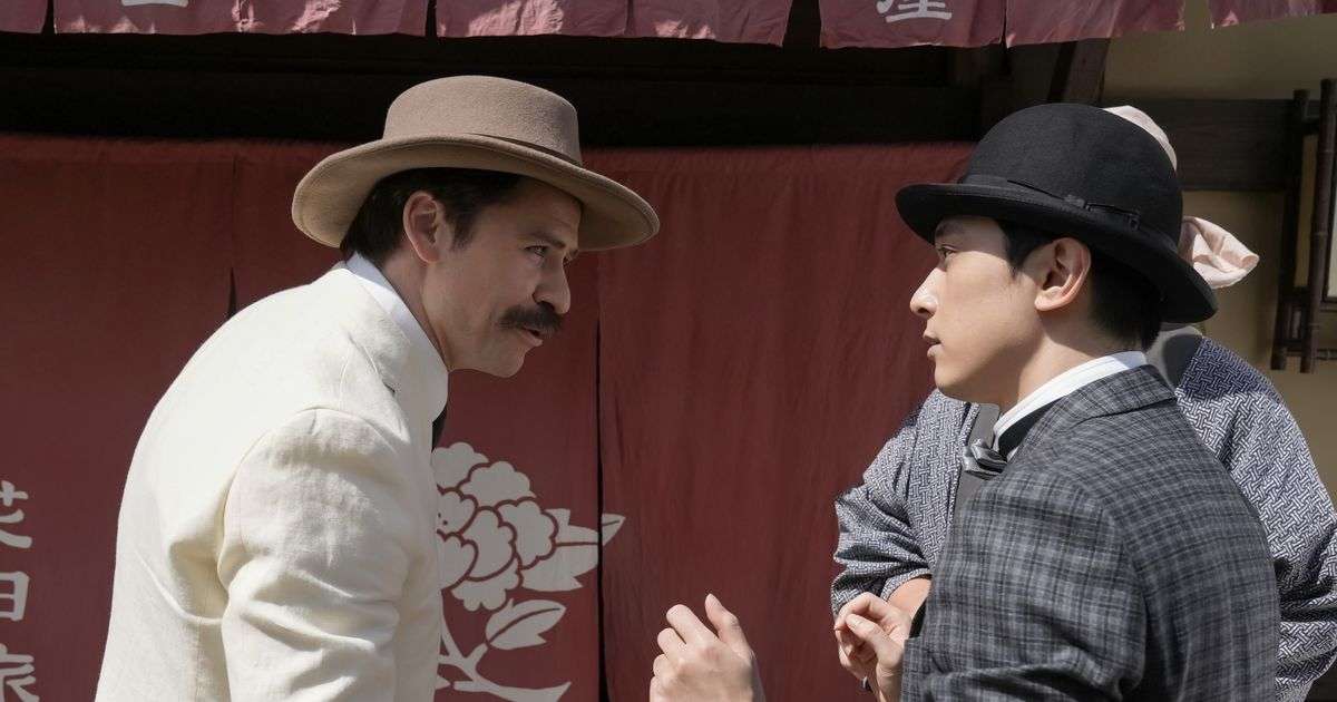 「ばけばけ」ヘブン役トミー・バストウ、吉沢亮とゲームで仲深める「本当に気が合う」|シネマトゥデイ