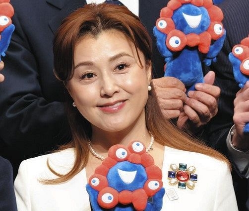 藤原紀香、ミュージカル『新テニスの王子様』出演にネット驚きのトレンド入り「すご…ぴったり」「説得力すごいな」（中日スポーツ） - Yahoo!ニュース
