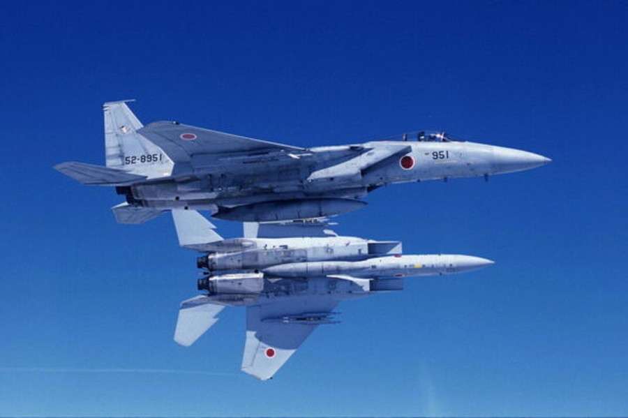 空自が初めて確認した「ロシア軍の怪しいプロペラ機」防衛省が写真を公開 北方領土の上空も飛び回る（乗りものニュース） - Yahoo!ニュース