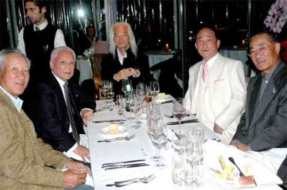 江口寿史氏「トレパク疑惑」、EDWINコラボTにも飛び火…「競合リーバイス着用写真」参考とSNS指摘