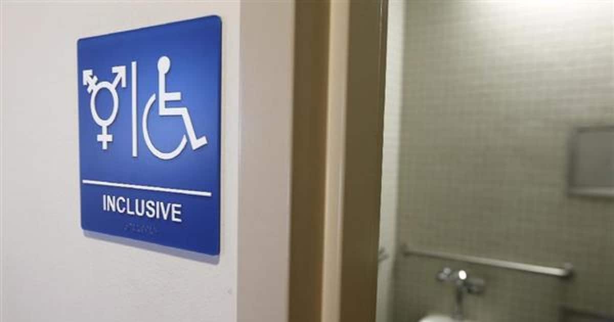 【話題の肝】行き過ぎ？　性的少数者へ配慮で小学校の男女別トイレ廃止　憤懣ぶちまける親の抗議デモ騒ぎに - 産経ニュース