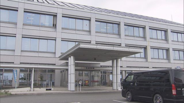 短期滞在ビザが切れ、四半世紀にわたって不法残留の疑い　中国人の男（63）を逮捕　三重県