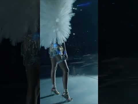 Tyla’s iconic entrance still has our jaws on the floor.