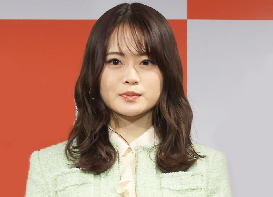 元乃木坂・山崎怜奈、高市首相誕生で「“女性だからダメ”という刃の向け方しないで」 歴代の首相「“男性だからダメ”とは言われない」
