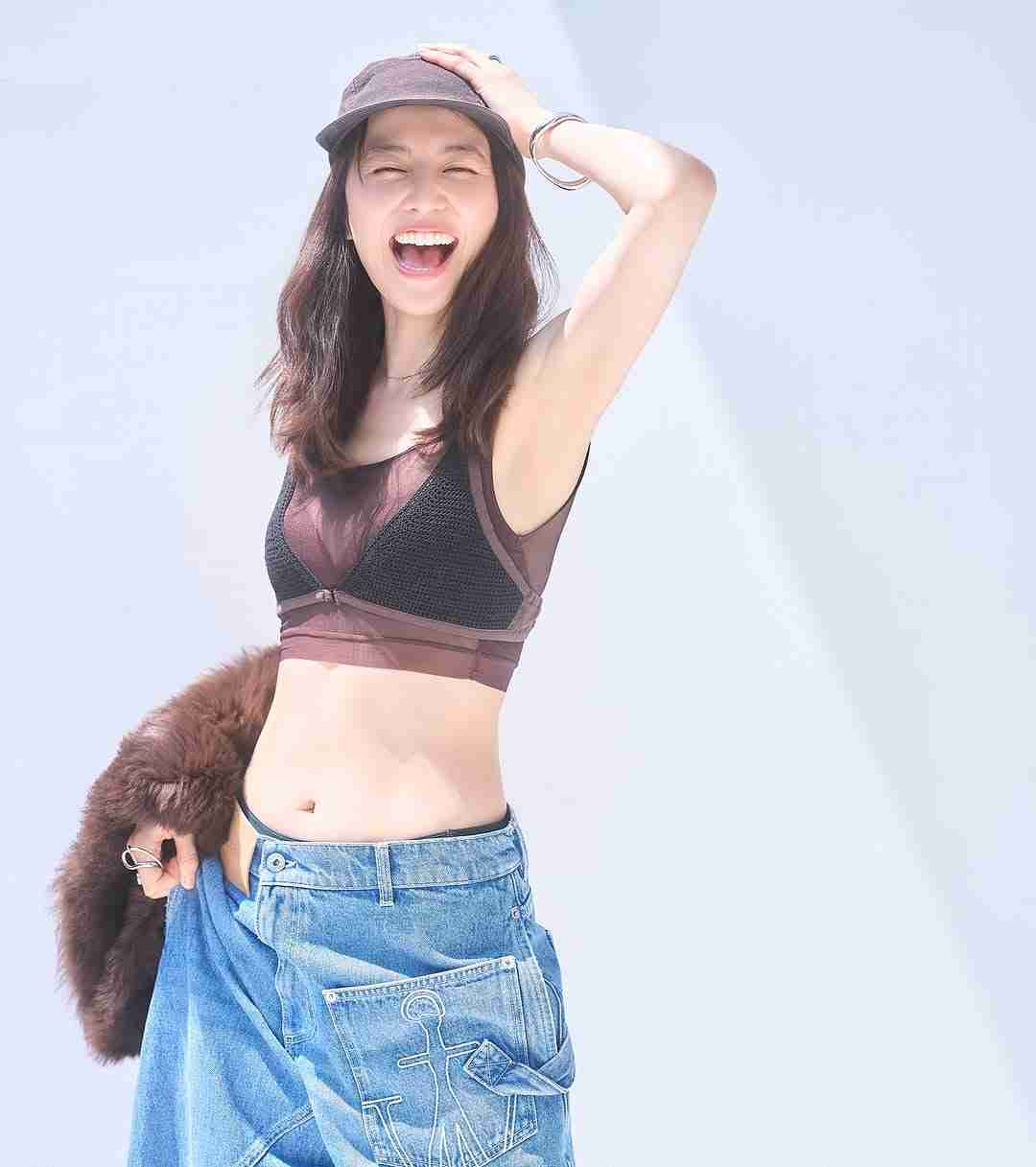 長澤まさみ、“国宝級美脚”輝く極上カット 『ar』記念号表紙にカムバック