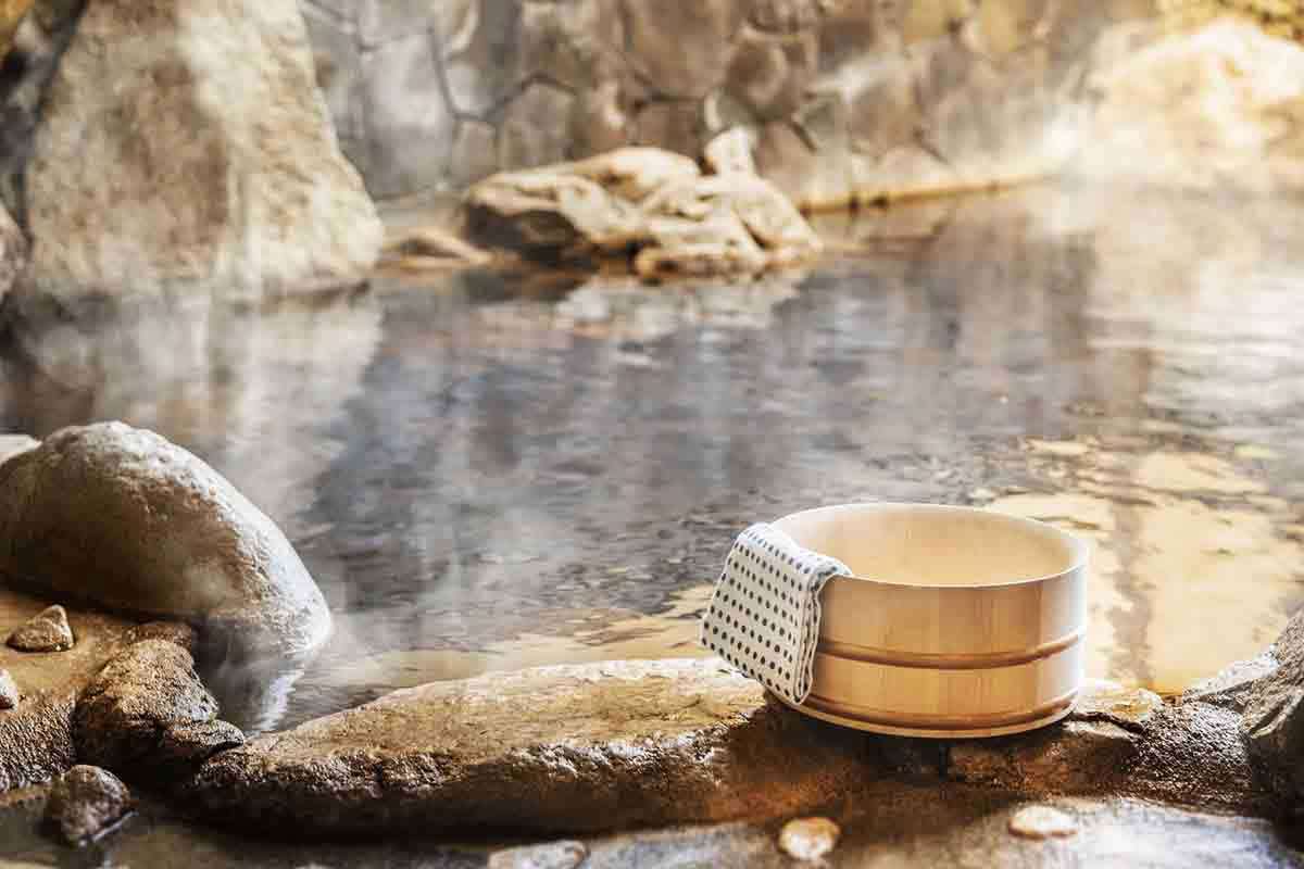 外国人が下着姿で…女湯で目にした光景に絶句　前代未聞のハプニングで旅行が台無し「とてもショックでした」 | ENCOUNT