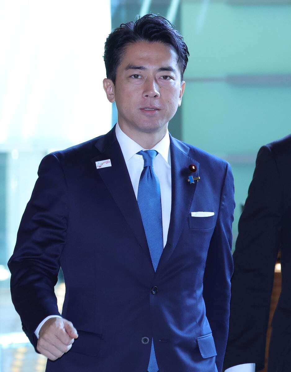 小泉氏が皇位継承で男系維持を主張「今までの皇室の歴史、男系の流れは重い」　自民総裁選（産経新聞） - Yahoo!ニュース
