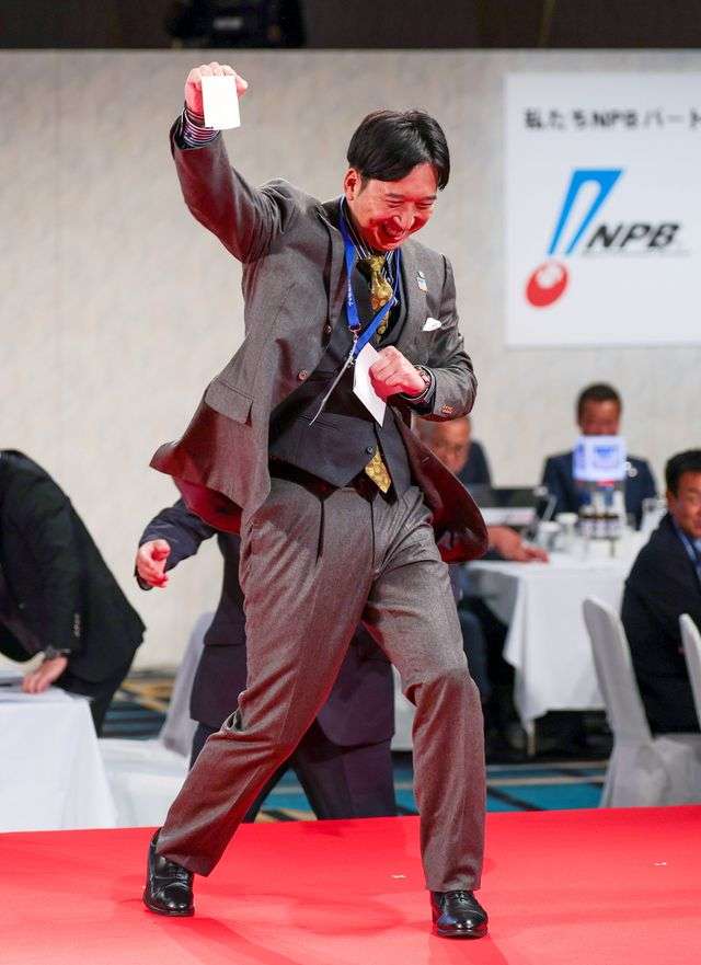 「必ず持っている能力を私が開花させる」阪神・藤川監督がドラ1・立石に熱いメッセージ（日テレNEWS NNN） - Yahoo!ニュース