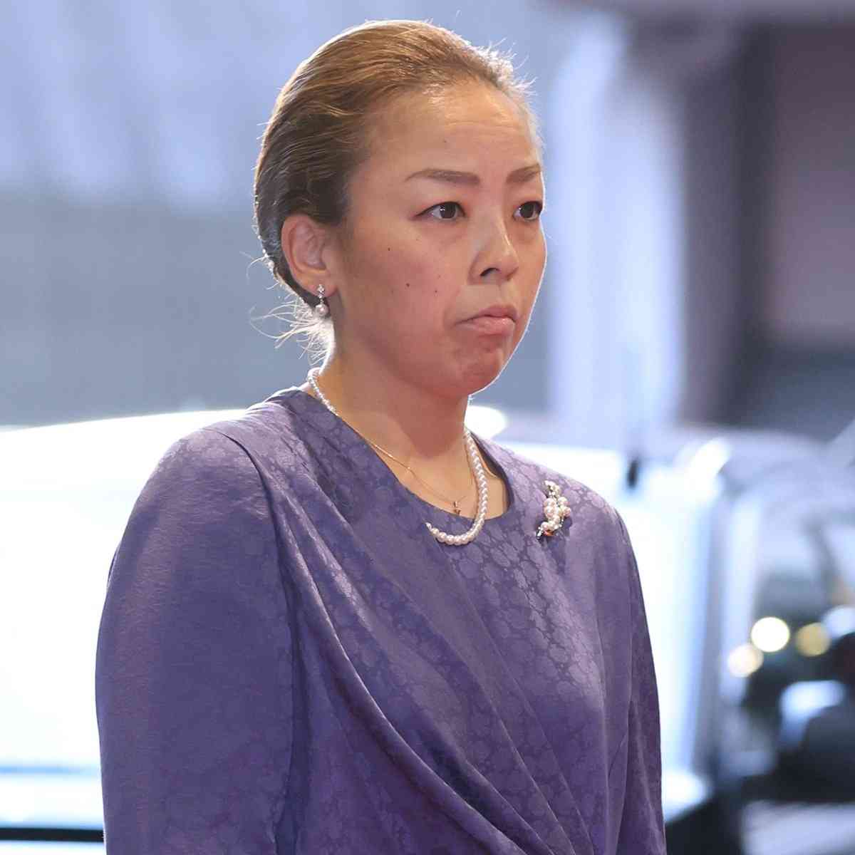 瑶子さま “ロゴTシャツ騒動”会社社長と食事会で同席…関係者から憂慮の声（女性自身） - Yahoo!ニュース