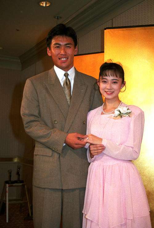 スポーツ選手と結婚した芸能人 Part3 