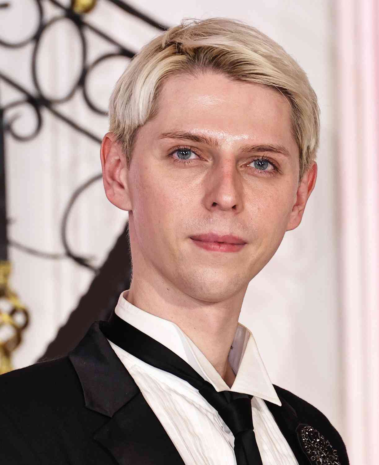 小原ブラス、中国出身女優の炎上発言に思い　「スパイ防止法だけは早くやってほしい」（日刊スポーツ） - Yahoo!ニュース