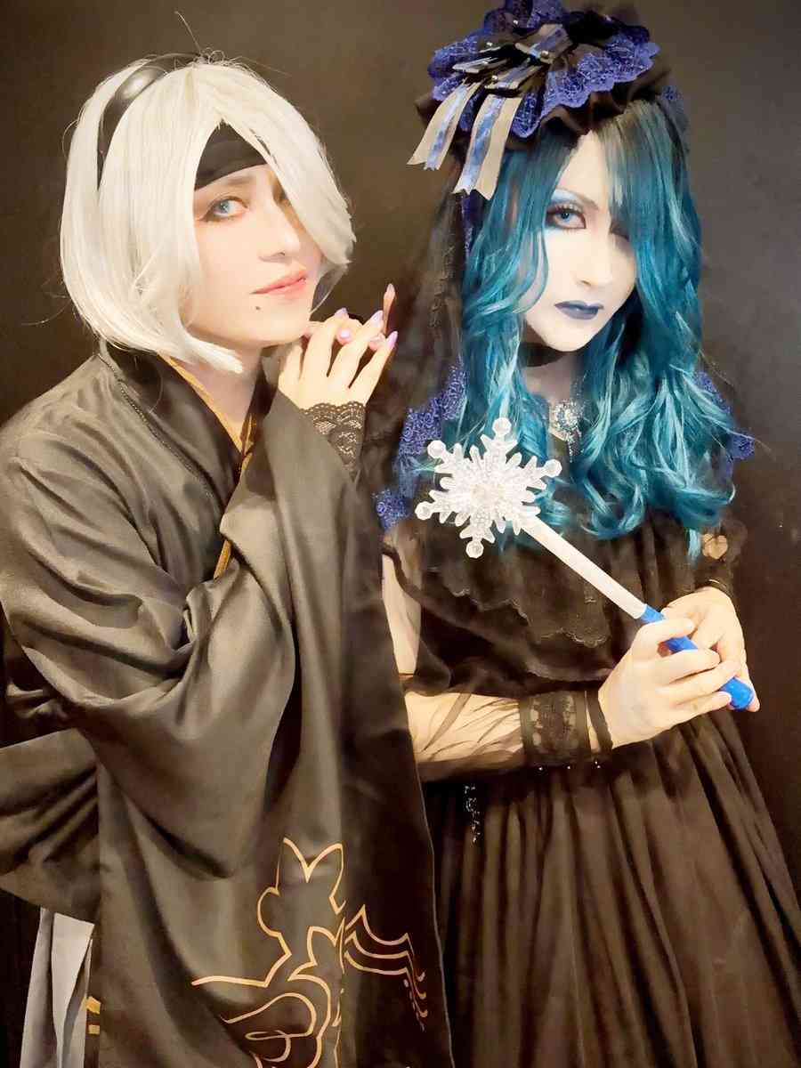 「今、令和だよね!?」90年代“ヴィジュアル四天王”元マリスミゼルのManaとIZAMの再会ツーショットが話題「神なツーショット」