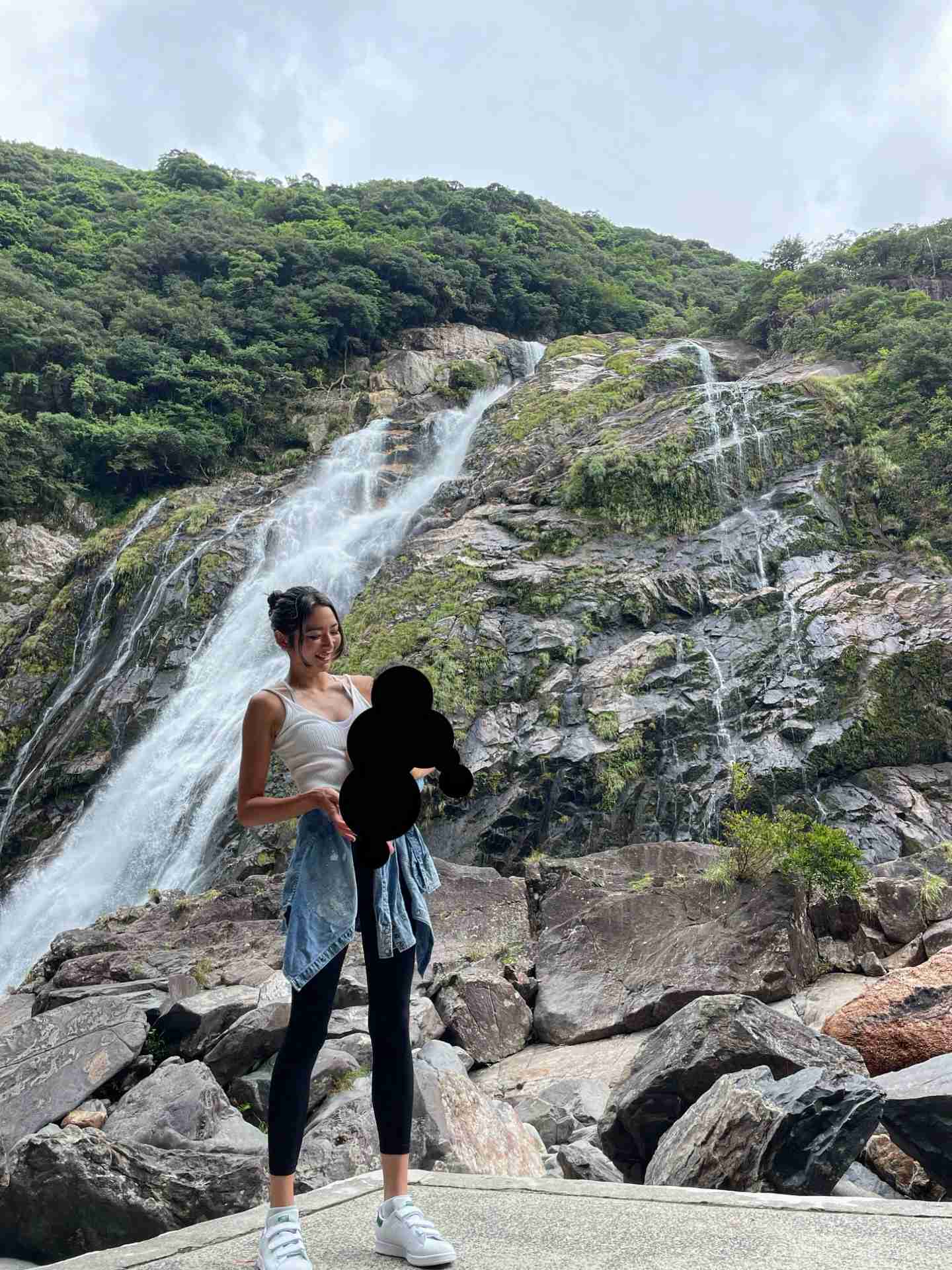 我が子を黒塗りでSNS投稿…否定的な声に“反論”　初代バチェロレッテ・福田萌子の発信が話題