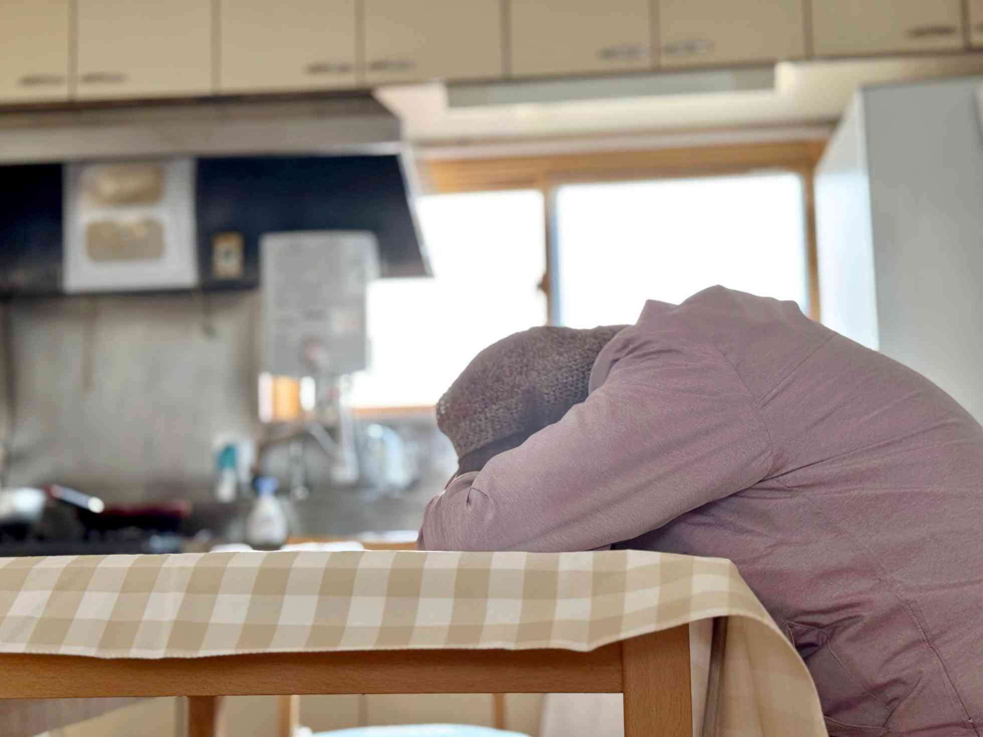 「息子の洗濯物が触れない」痴漢で逮捕された息子と向き合う母親が明かした”地獄の日々”