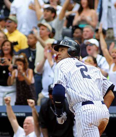 Poll: Derek Jeter Unseats Kobe Bryant as America’s Favorite Athlete | TIME.com