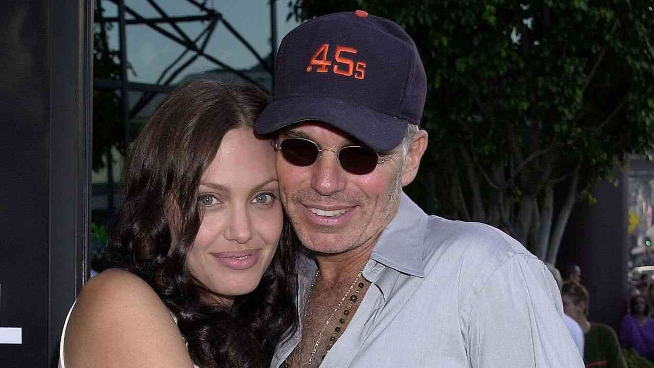 アンジェリーナ・ジョリー、ビリー・ボブ・ソーントンと略奪婚。【話題をさらった元セレブカップルvol.13】 | Vogue Japan