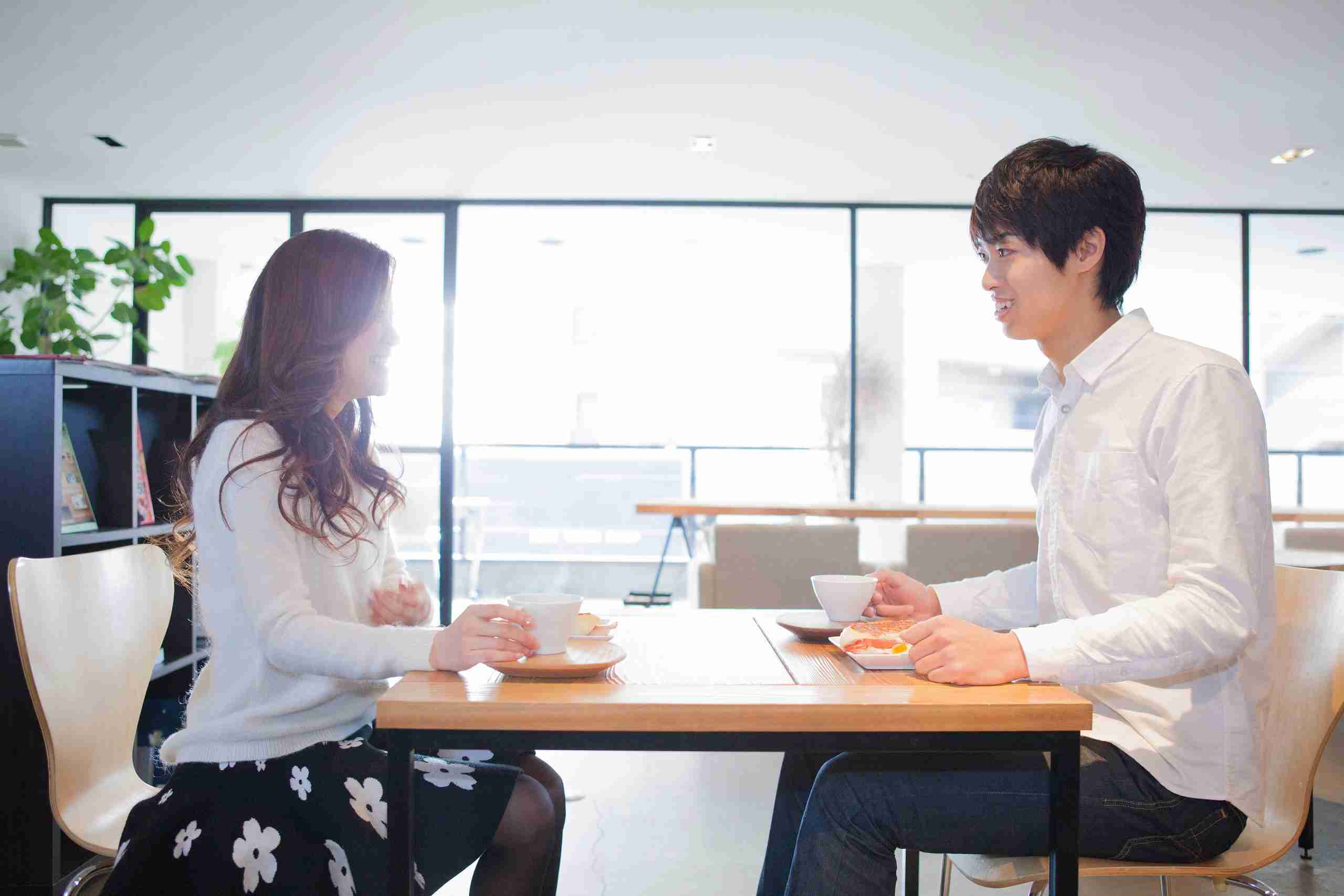 42歳で婚活を始めた女性の「地獄でしかなかった」体験談。お見合いで打診された“耐えがたい結婚の形”にア然 | 女子SPA！