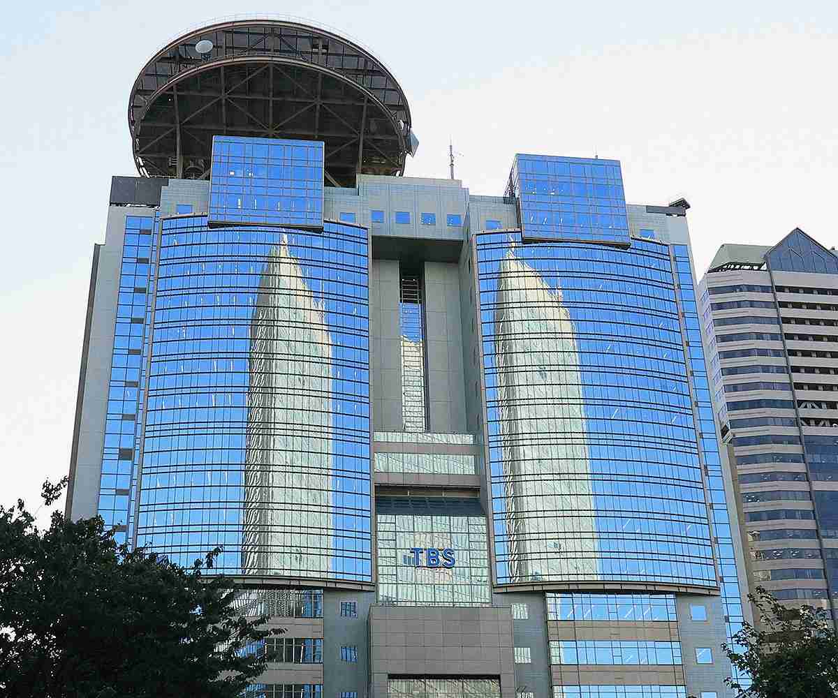 TBS 11・1スタート「DOWNTOWN+」で復帰の松本人志に言及 地上波出演は「決まっていない」(スポニチアネックス) - Yahoo!ニュース