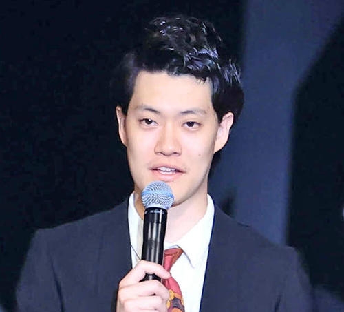 粗品が注意喚起、女性ファン過熱気味の吉本同期コンビに「しょうもないことすな、残念や」 - 芸能 : 日刊スポーツ