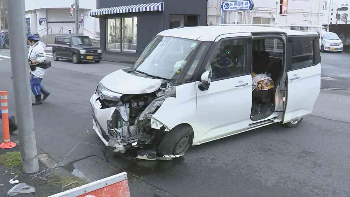 【速報】乗用車が電柱に正面衝突　乗車していた子どもが意識不明の重体で病院搬送　東京・青梅市　 | TBS NEWS DIG