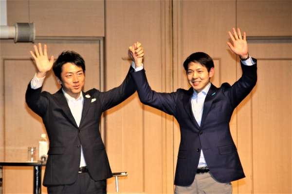 鈴木直道氏と小泉進次郎氏が「チャンスホッカイドウ」トーク | リアルエコノミー