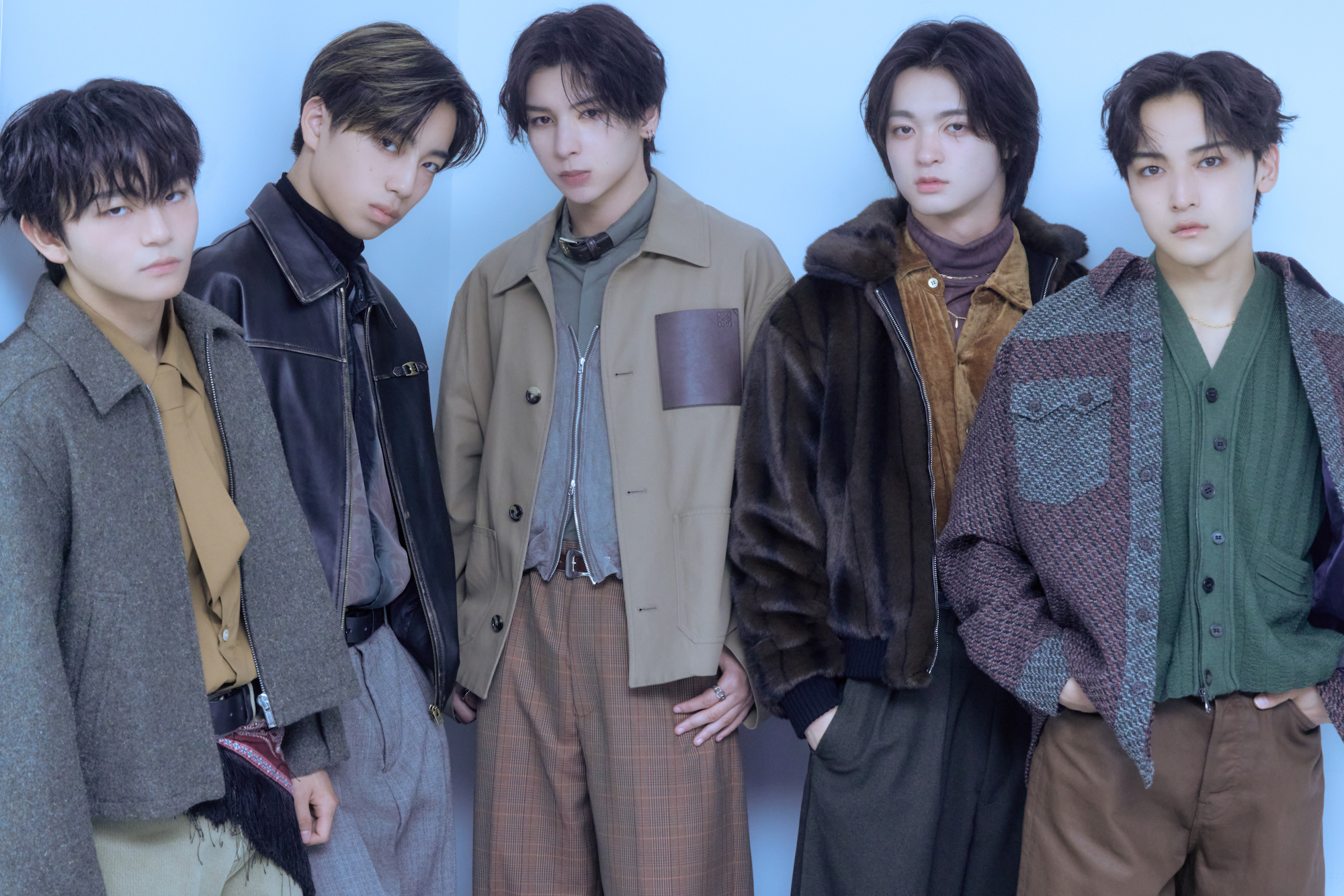 STARGLOW、日本を照らす5つの星　生まれた意味と歌うべきメッセージ――“新しいJ-POP”としての絶対宣言 - Real Sound｜リアルサウンド