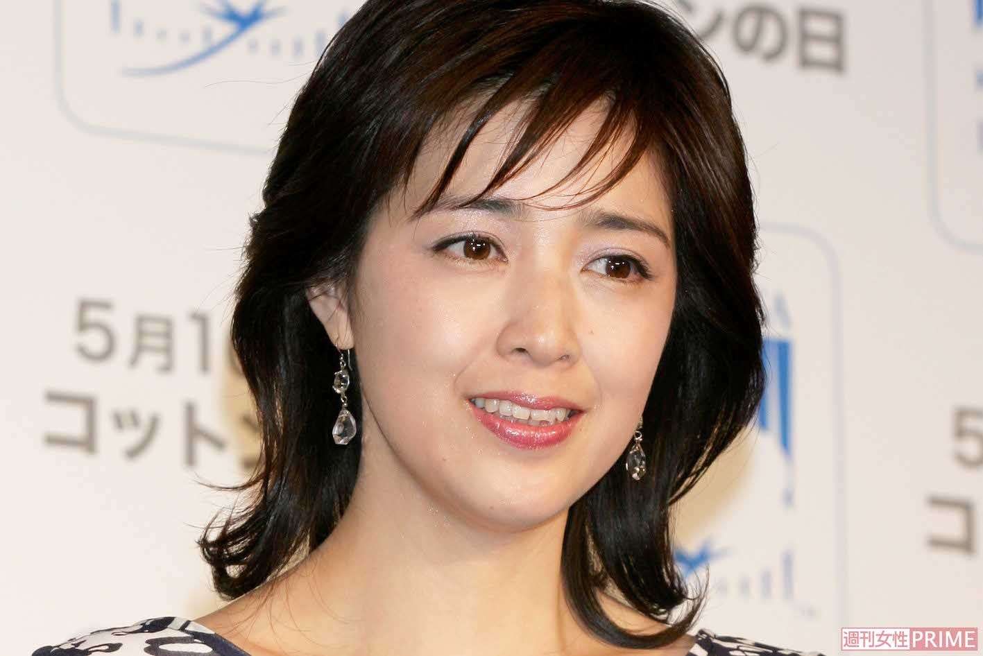 菊池桃子、園遊会参加でエリート夫が見せた“正装姿”に「お腹出てる」「なんとかならんのか」ツッコミ殺到 | 週刊女性PRIME