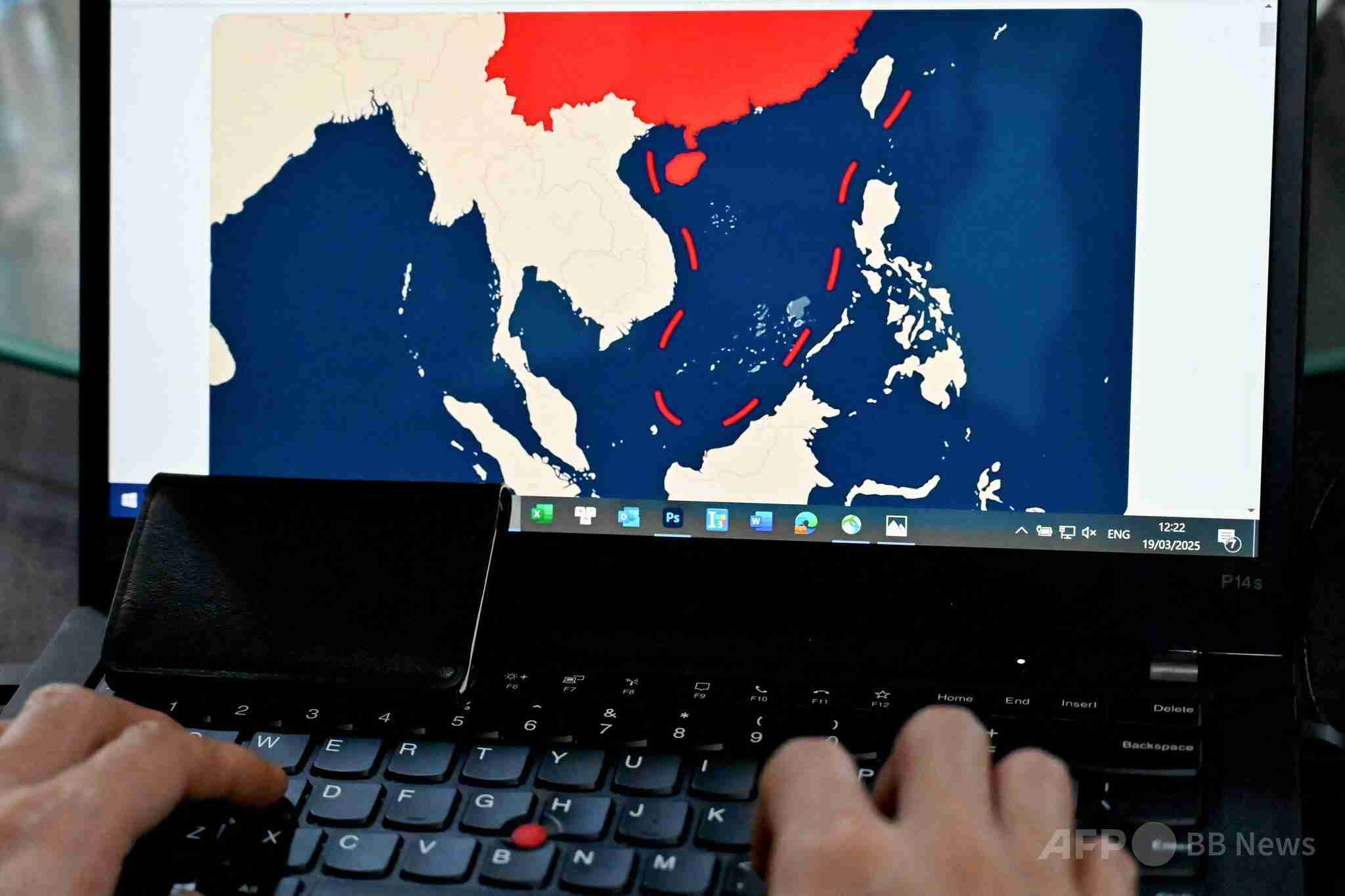 中国税関、「問題のある」地図6万点押収 日本との海上境界線未記載などを問題視（ＡＦＰ＝時事） - Yahoo!ニュース