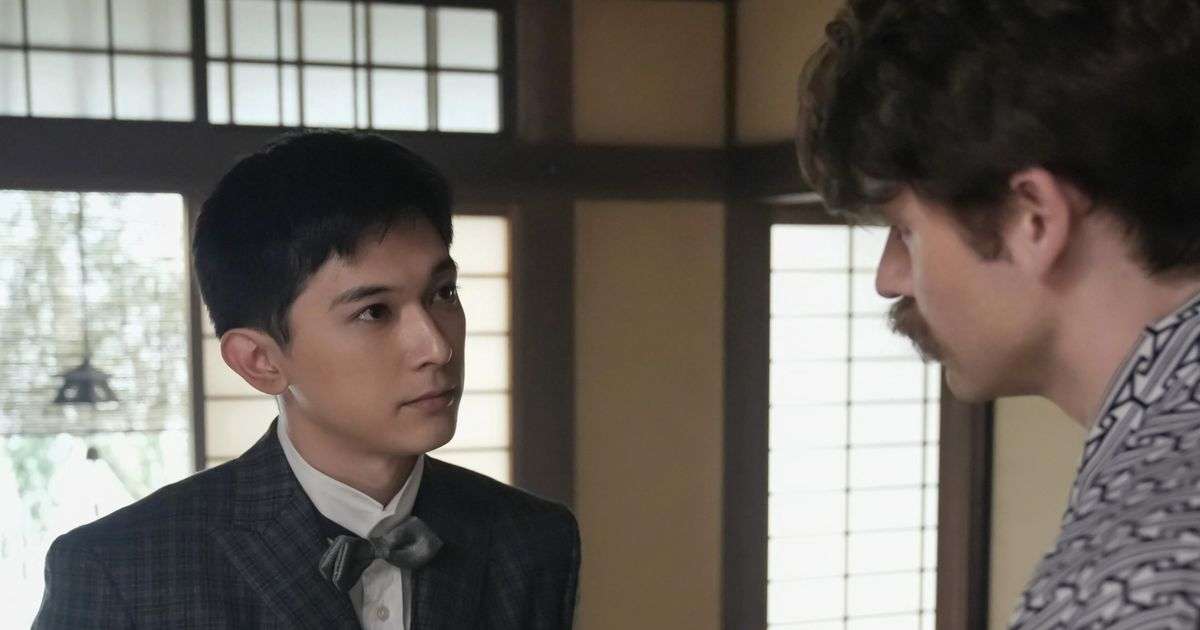 「ばけばけ」トミー・バストウ＆吉沢亮の共通点「遠慮せずに芝居できる」制作統括が語る二人の絆｜シネマトゥデイ