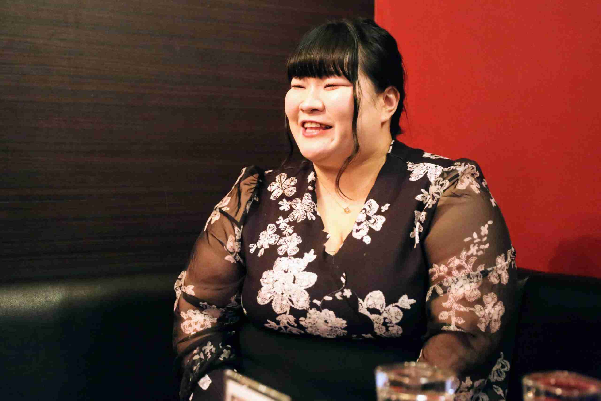         「袋から小麦粉を直食い」123キロ女性の“バグった食欲”の原点。「人生初の満腹」についても激白  |  日刊SPA!    