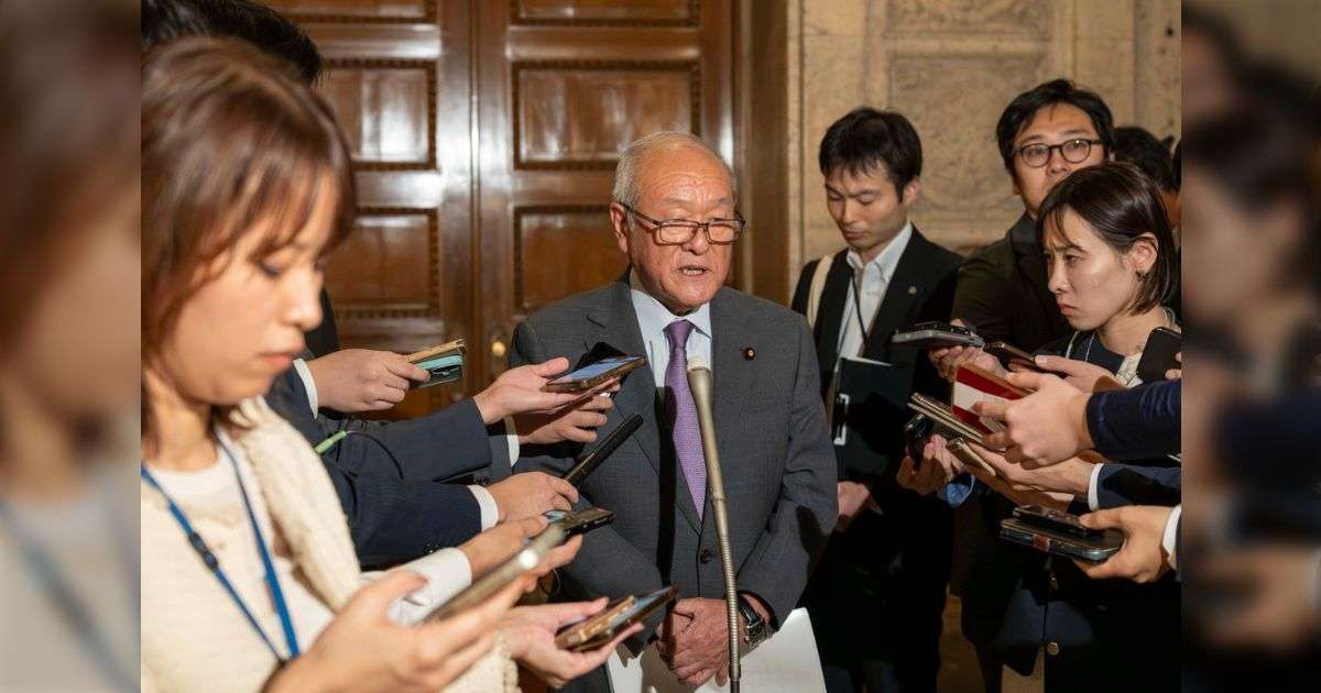 「支持率下げてやる」問題の結果、自民党広報がニンダイみたく一次情報を発信するように→「全文は大事」「続けてほしい」と高評価…政治報道が良い方向へと進みつつある - Togetter
