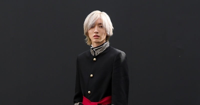 なにわ男子・道枝駿佑、ヴァレンティノのコレクションに参加　銀髪スタイルが話題に「美しさが二次元」「王子様過ぎる」  | オリコンニュース（ORICON NEWS）