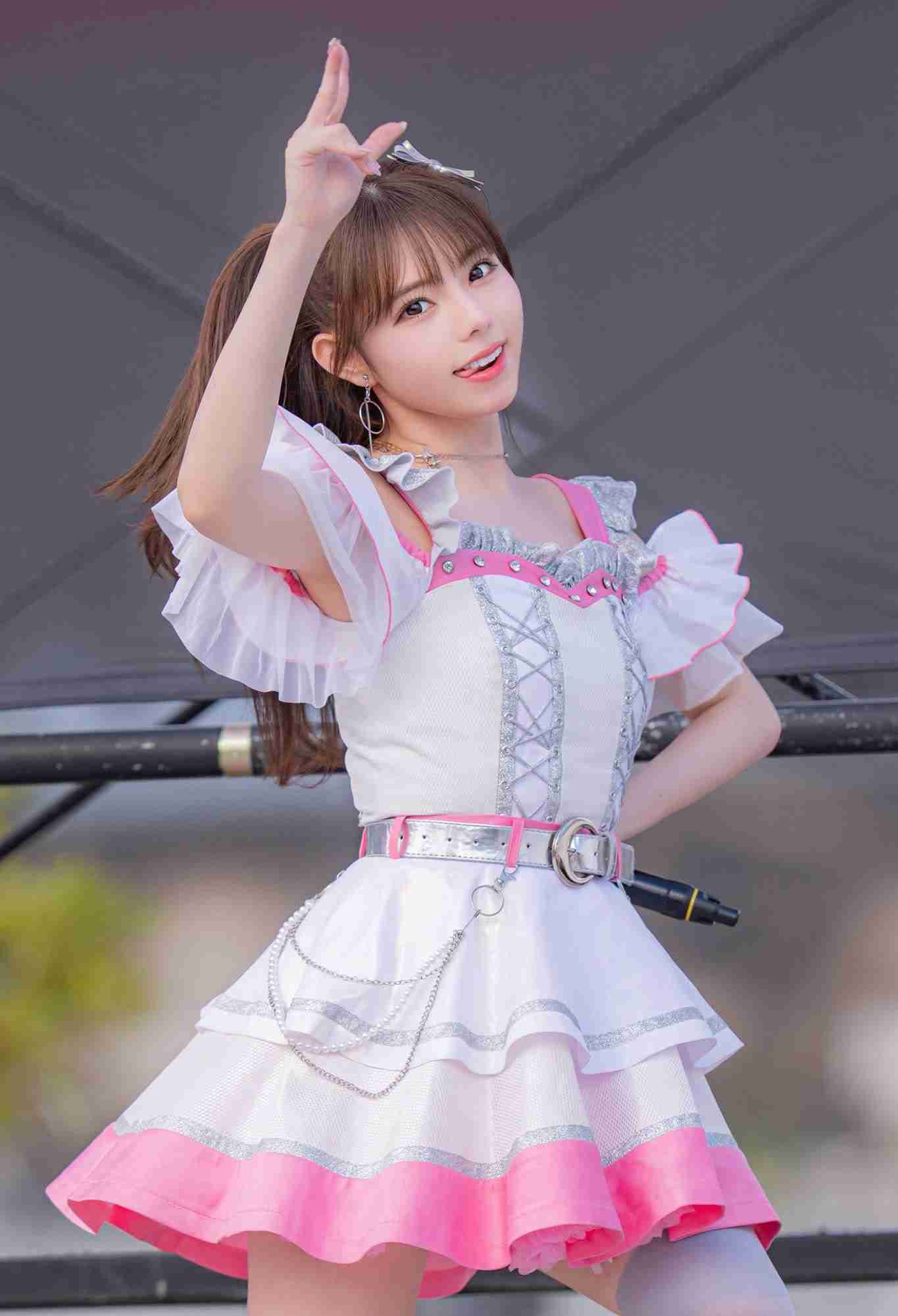 「奇跡の一枚」が万バズ、23歳アイドルが“12年前”デビュー当時の写真を公開「なにこの透明感！」 | ENTAME next - アイドル情報総合ニュースサイト