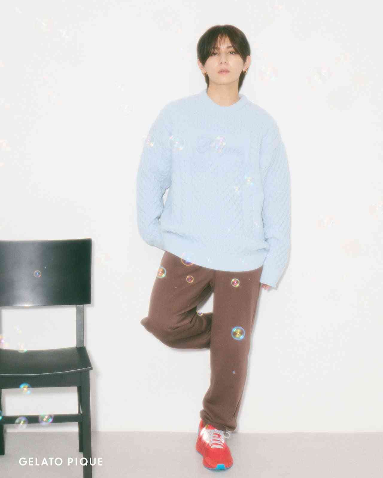 山田涼介、チェリー柄ルームウェア＆多彩な表情で魅了「ジェラートピケ」秋冬スタイル公開