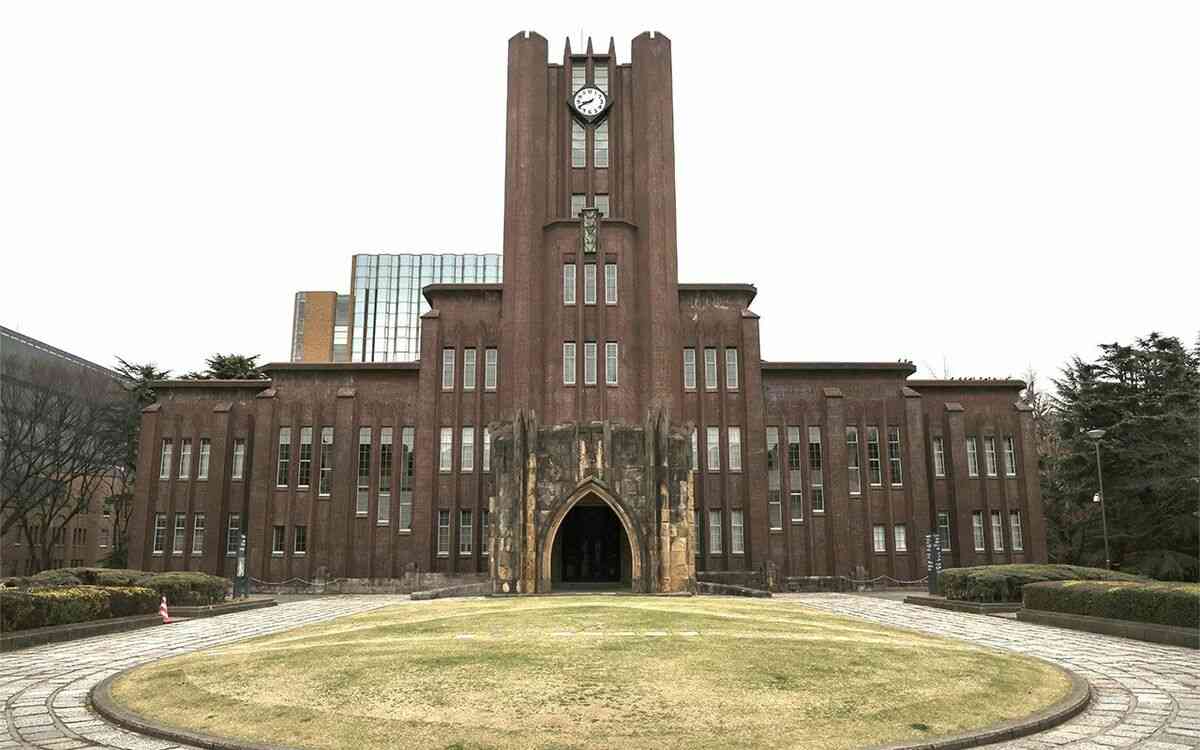 《証拠入手》「総額約1500万円」東大教授が銀座クラブなどで高額接待「贈収賄に該当」か　共同研究者が告発「距離を縮めたい、と言われ…」 | 文春オンライン