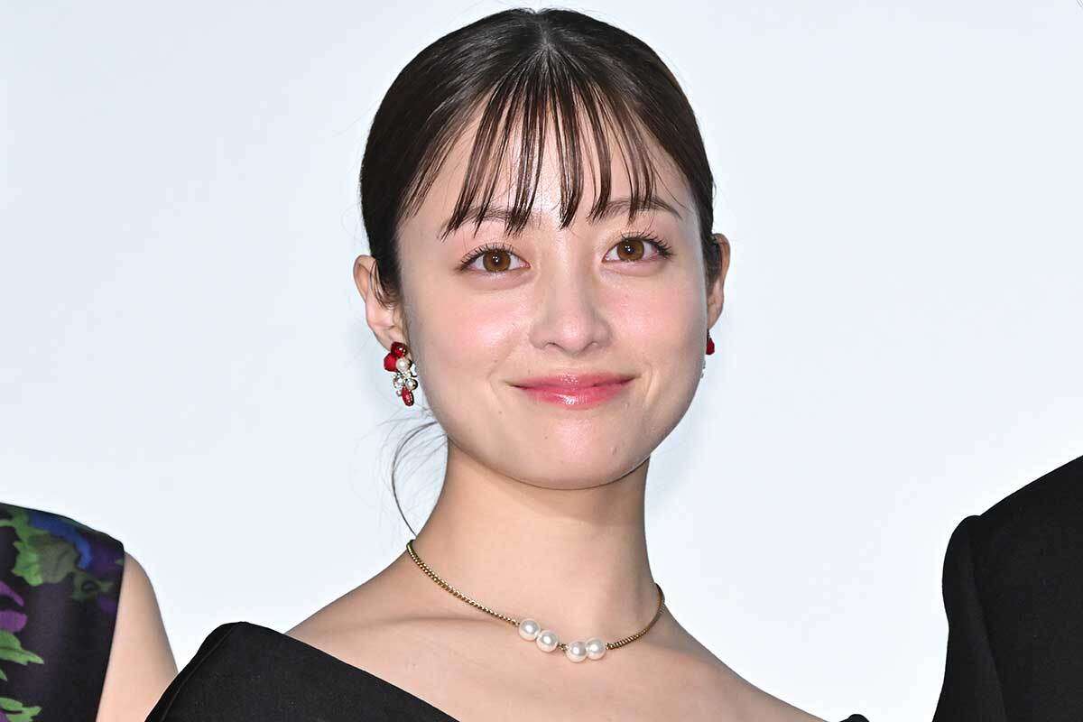 橋本環奈、『紅白』司会4年連続ならず　抜群の“安定感”で毎年話題も…「卒業か」「悲しい」とネット惜しむ声（ENCOUNT） - Yahoo!ニュース