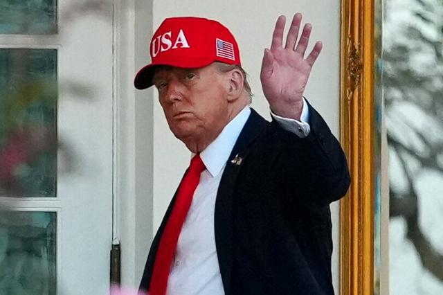「神風特攻のようなもの」トランプ氏が民主党批判　米政府閉鎖めぐり（朝日新聞） - Yahoo!ニュース